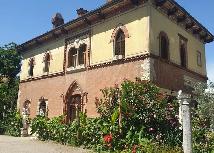 Grazzano Antica Stazione Konukevi