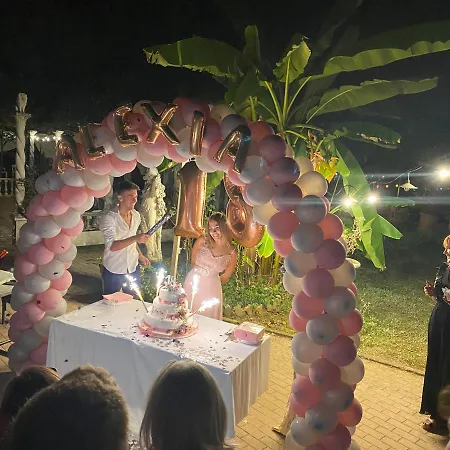 ゲストハウス Grazzano Antica Stazione *