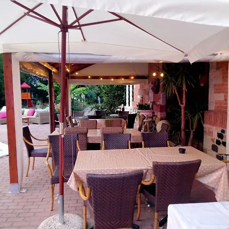 ゲストハウス Grazzano Antica Stazione