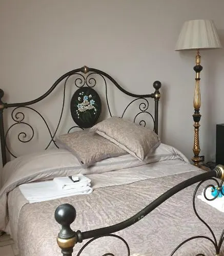 Grazzano Antica Stazione * جرازانو فيسكونتي